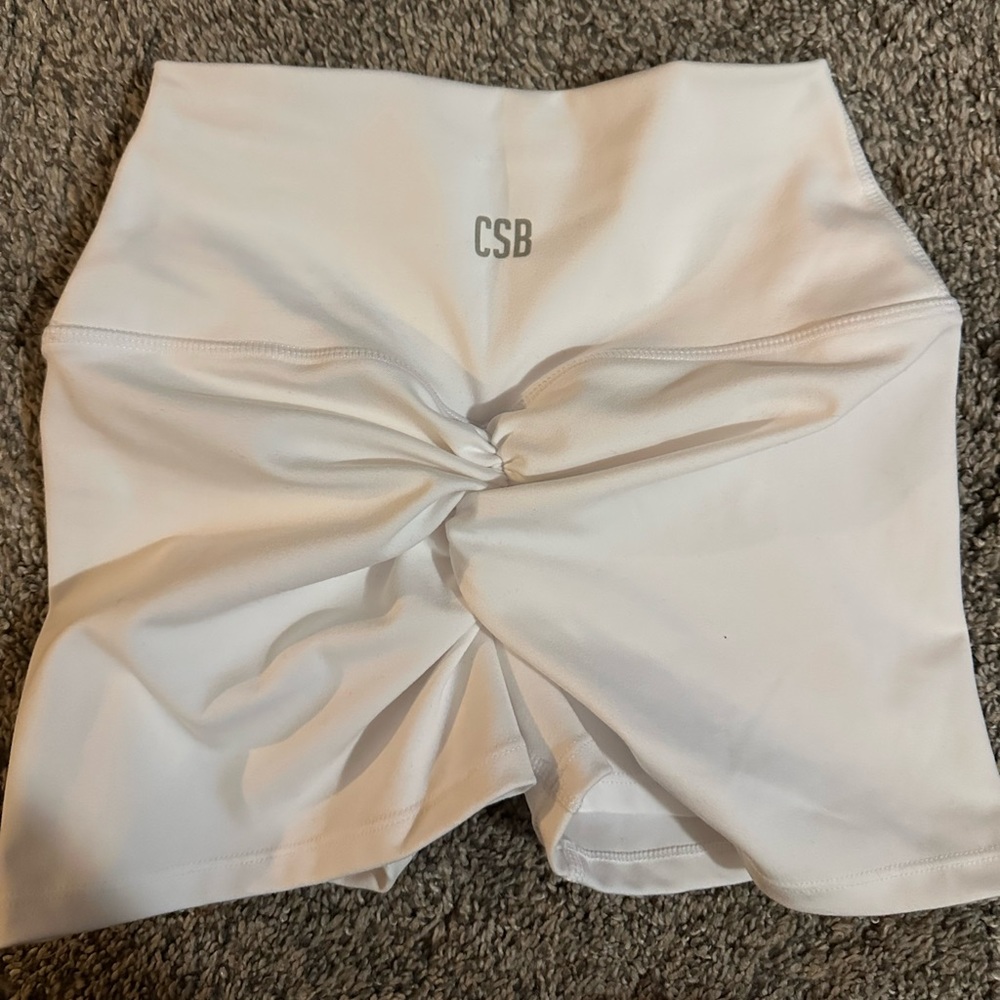 CSB 2” White Scrunch bum shorts 🤍